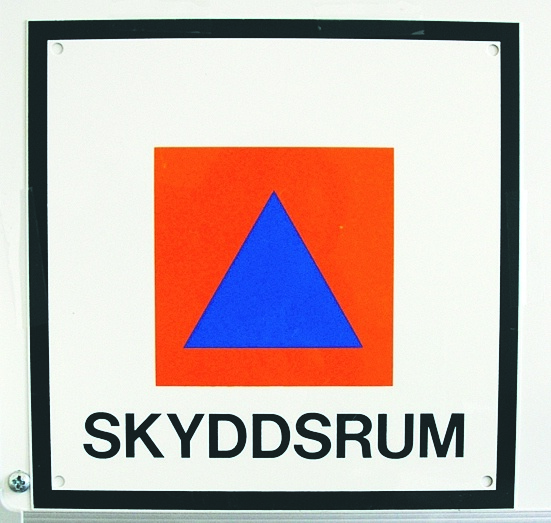 Skyddsrumsskylt.